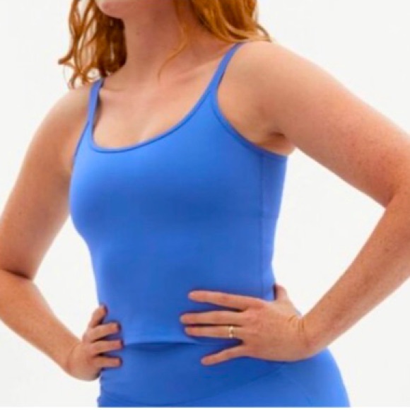 Girlfriend Collective Blue Gemma Scoop Tank Top with Built-In Bra Plus Size XXL - Picture 5 of 15